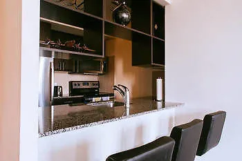 Jp Stays - Luxurious Condo Etobicoke